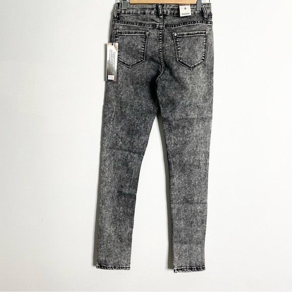 PUZZLE Mid Rise Acid Wash Skinny Jeans - Picture 2 of 6